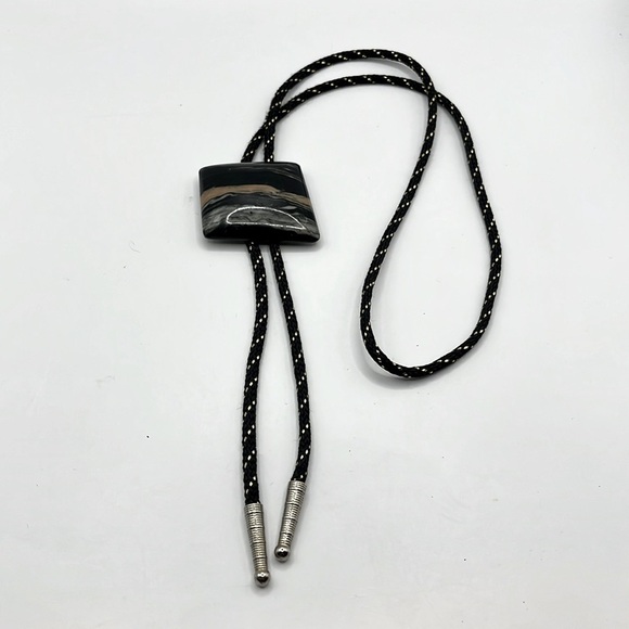 Elegant Black and Brown Bolo Tie - Picture 3 of 11